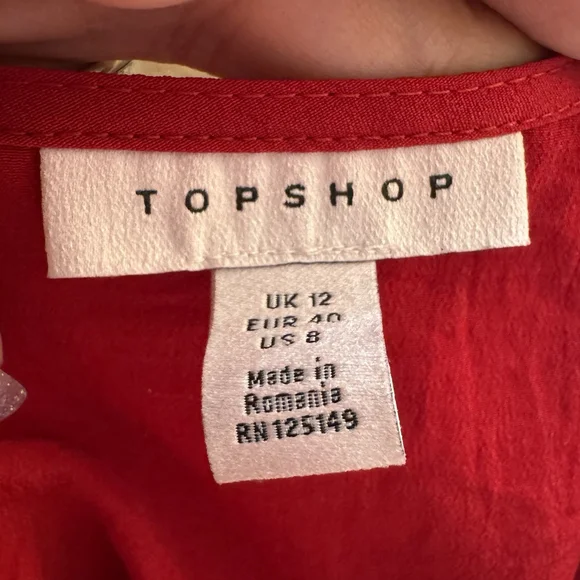 Topshop Pleat Shoulder Button Down Blouse Size 8 Red EUC - Picture 7 of 7